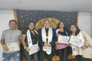 Certificación de nuevos Astrólogos del Centro Holístico Universo Internacional